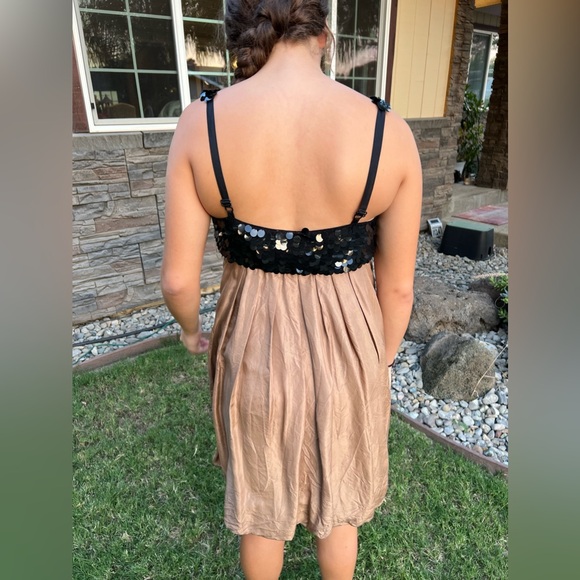 Hannah Jo 100% Silk Babydoll Dress (Small) - Picture 5 of 7